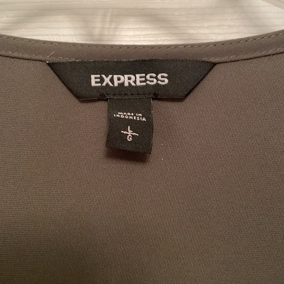 Express Green Sleeveless Top with Cute Accents Large in Perfect Condition Fall - Picture 2 of 12